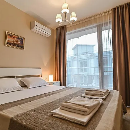 Serviced And At Onegin Appartement Sozopol